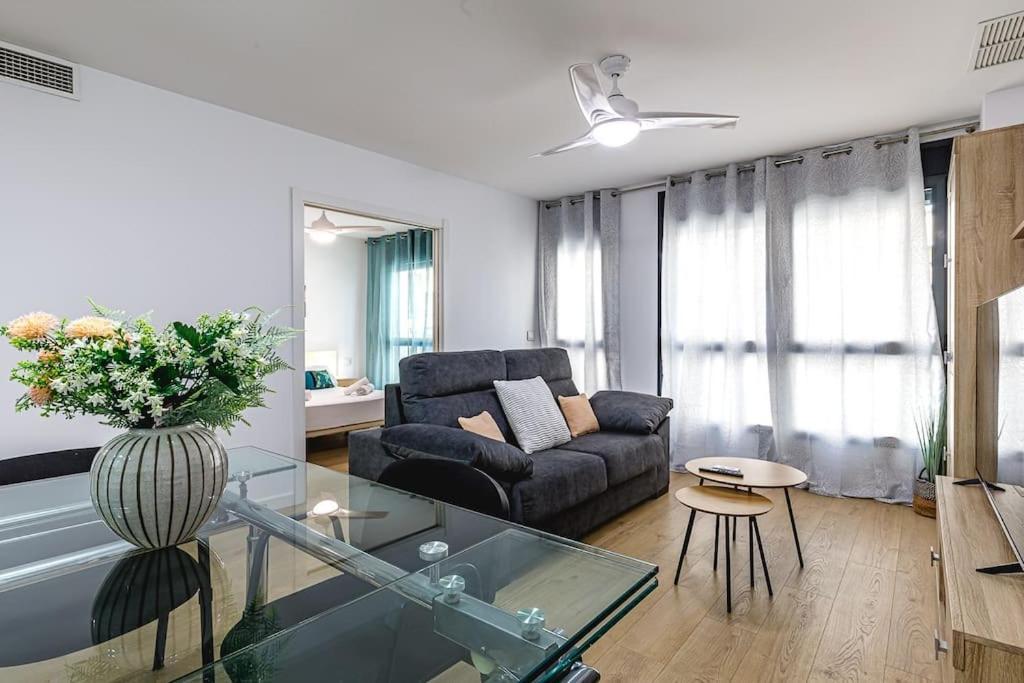 Moderno Apartamento Con Ac En Lorenzo Casanova Lejlighed Alicante Eksteriør billede