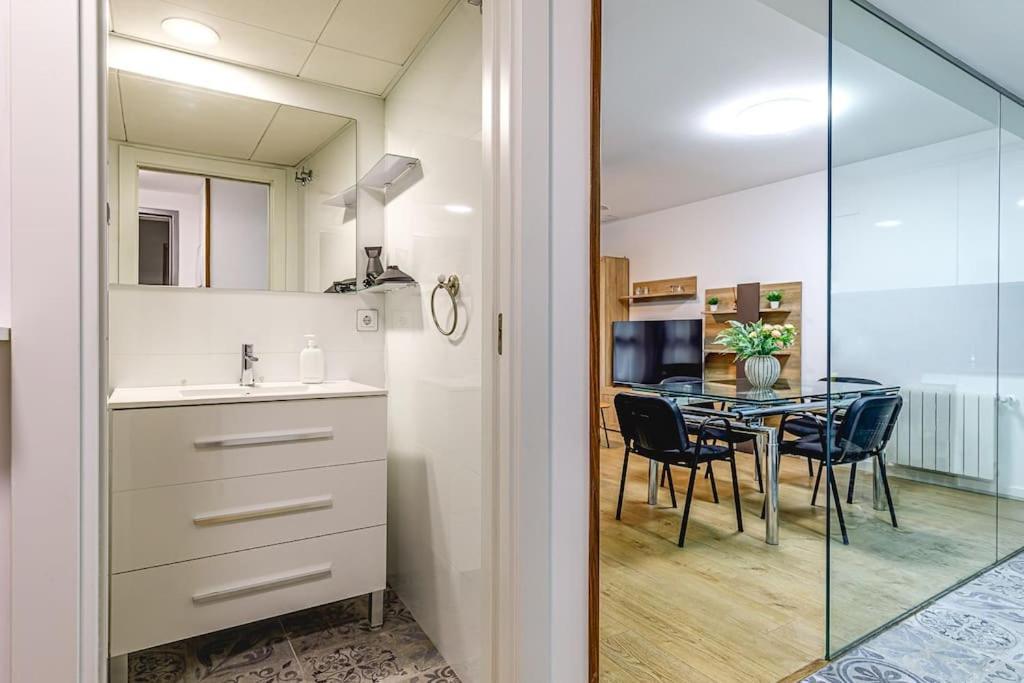 Moderno Apartamento Con Ac En Lorenzo Casanova Lejlighed Alicante Eksteriør billede