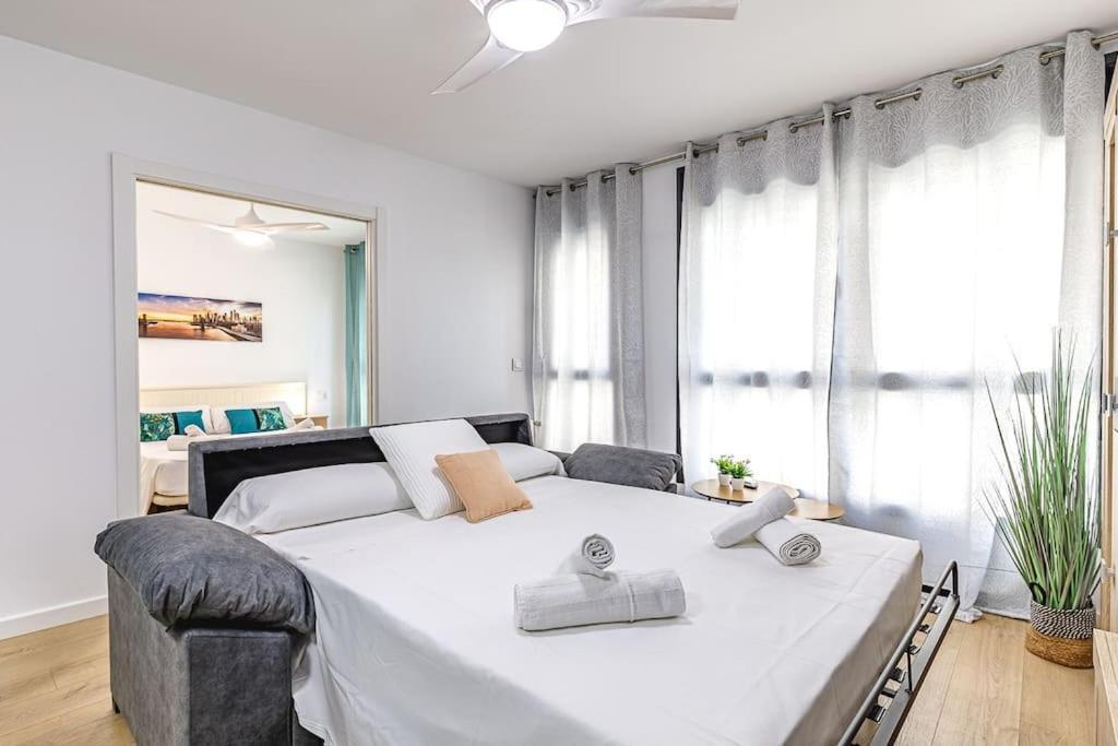 Moderno Apartamento Con Ac En Lorenzo Casanova Lejlighed Alicante Eksteriør billede