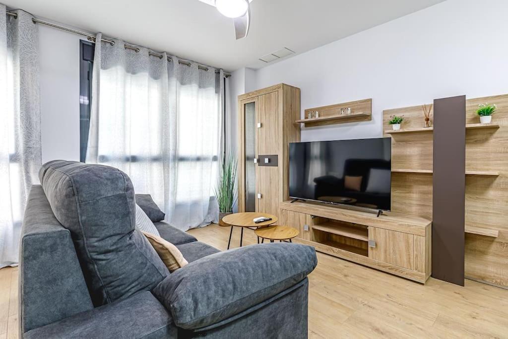 Moderno Apartamento Con Ac En Lorenzo Casanova Lejlighed Alicante Eksteriør billede